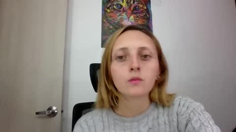 Snapshot of mia_dca chatting on December 13, 2025, 10:59 pm mia_dca online show from December 13, 2025, 10:59 pm