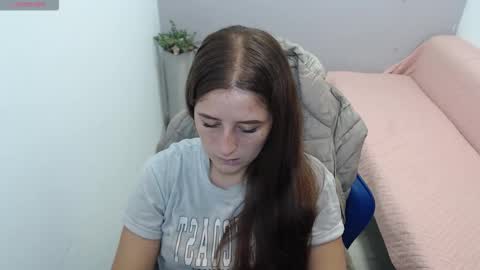 Snapshot of mia_diaz1 chatting on February 3, 2026, 1:49 pm Mia online show from February 3, 2026, 1:49 pm