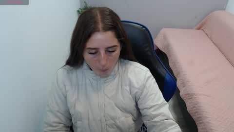 Snapshot of mia_diaz1 chatting on February 9, 2026, 1:59 pm Mia online show from February 9, 2026, 1:59 pm