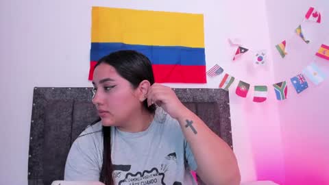 Snapshot of mia_foox12 chatting on July 4, 2026, 1:50 pm FERNANDA online show from July 4, 2026, 1:50 pm