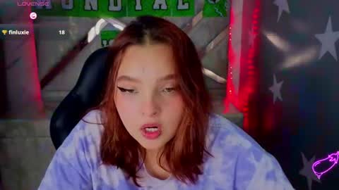 Snapshot of mia_foster_t chatting on July 11, 2026, 3:04 pm Mia online show from July 11, 2026, 3:04 pm