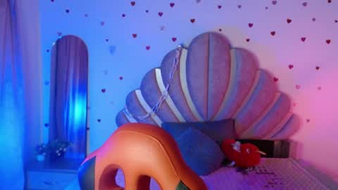 Snapshot of mia_fox666 chatting on April 4, 2026, 11:57 pm mia online show from April 4, 2026, 11:57 pm