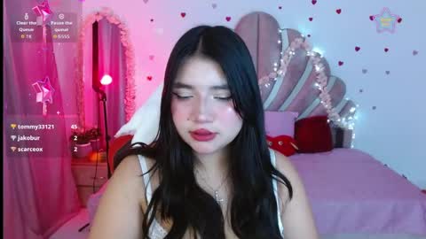 Snapshot of mia_fox666 chatting on June 9, 2026, 1:28 am mia online show from June 9, 2026, 1:28 am