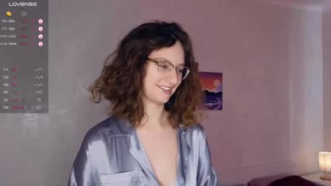 Mia  online show from February 23, 2025, 10:28 am