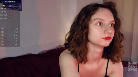 Mia  online show from February 27, 2025, 1:17 pm