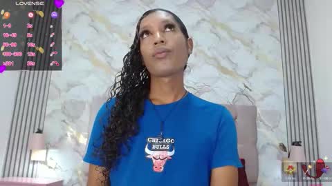 Mia Hiills online show from June 4, 2026, 3:34 am
