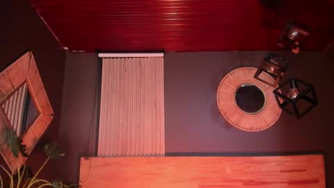 Val  online show from November 20, 2025, 11:10 am