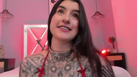 Snapshot of mia_jagger chatting on June 25, 2026, 4:01 am Val online show from June 25, 2026, 4:01 am