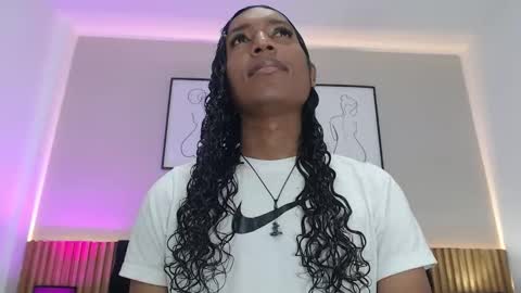 Snapshot of mia_kheleer chatting on February 5, 2026, 6:01 pm Mia online show from February 5, 2026, 6:01 pm