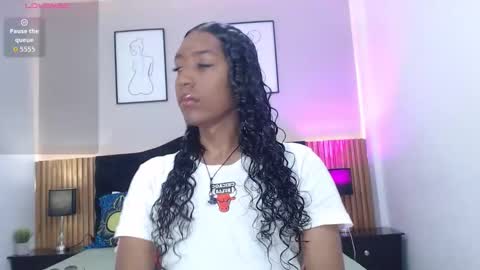 Snapshot of mia_kheleer chatting on February 16, 2026, 1:07 pm Mia online show from February 16, 2026, 1:07 pm