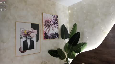 Snapshot of mia_lacy chatting on January 21, 2025, 1:50 am mia_lacy online show from January 21, 2025, 1:50 am