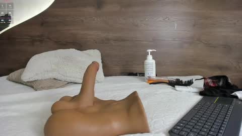 Snapshot of mia_lacy chatting on March 12, 2025, 10:39 pm mia_lacy online show from March 12, 2025, 10:39 pm