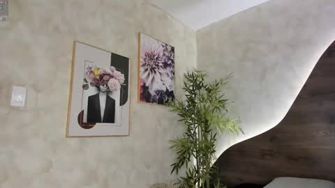 Snapshot of mia_lacy chatting on October 13, 2025, 7:47 pm mia_lacy online show from October 13, 2025, 7:47 pm