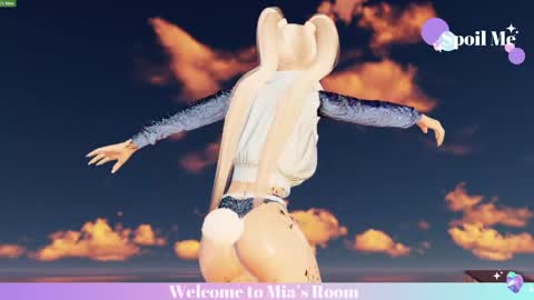 Snapshot of mia_lilah chatting on April 22, 2026, 5:58 pm Mia online show from April 22, 2026, 5:58 pm