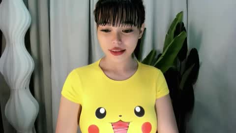 M I A online show from March 22, 2026, 1:14 pm