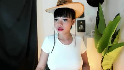M I A online show from June 7, 2026, 4:16 am