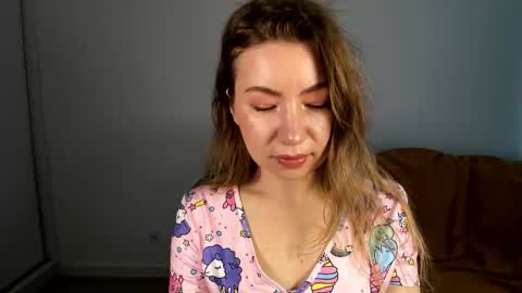Snapshot of mia_luxx92 chatting on May 1, 2026, 6:29 am Mia online show from May 1, 2026, 6:29 am