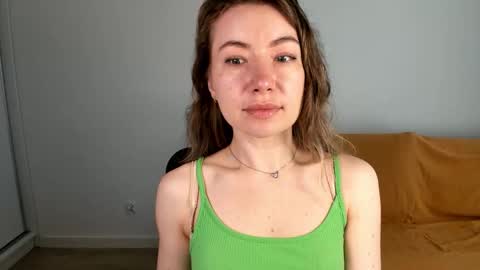 Snapshot of mia_luxx92 chatting on May 16, 2026, 7:05 am Mia online show from May 16, 2026, 7:05 am