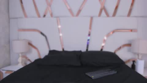 Snapshot of mia_medina chatting on October 26, 2025, 3:40 pm online show from October 26, 2025, 3:40 pm