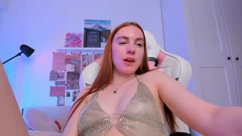 Mia online show from April 6, 2026, 4:46 am