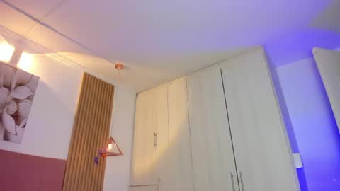 Snapshot of mia_nevaeh chatting on April 17, 2026, 8:12 pm Mia Nevaeh - follow me online show from April 17, 2026, 8:12 pm