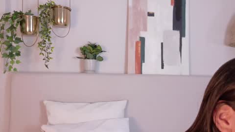 Snapshot of mia_oconner chatting on January 10, 2025, 5:13 pm mia_oconner online show from January 10, 2025, 5:13 pm