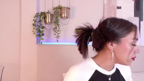 Snapshot of mia_oconner chatting on January 13, 2025, 12:56 pm mia_oconner online show from January 13, 2025, 12:56 pm