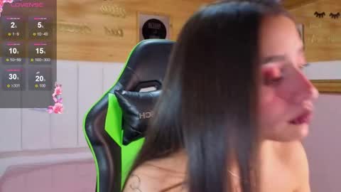 MIA online show from December 3, 2025, 12:47 pm