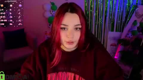 Mia online show from July 14, 2026, 12:02 am