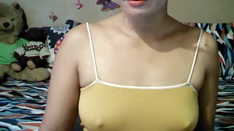 mia_rein online show from June 22, 2026, 2:02 am