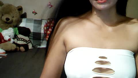 mia_rein online show from July 26, 2026, 2:46 pm