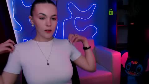 Snapshot of mia_rexx chatting on April 15, 2026, 9:16 am mia online show from April 15, 2026, 9:16 am