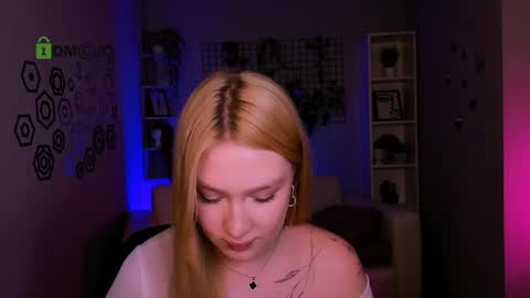 Snapshot of mia_rexx chatting on May 4, 2026, 1:23 am mia online show from May 4, 2026, 1:23 am