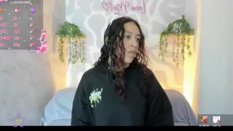 Snapshot of mia_scarlet7 chatting on July 17, 2026, 12:56 pm Mia . online show from July 17, 2026, 12:56 pm