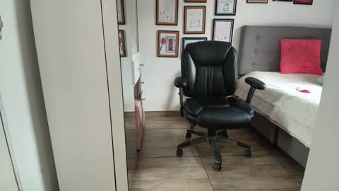 Snapshot of mia_sepulveda chatting on April 11, 2026, 3:05 pm Mia Sepulveda online show from April 11, 2026, 3:05 pm