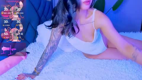Snapshot of mia_sirenia chatting on April 24, 2026, 5:59 pm Mia online show from April 24, 2026, 5:59 pm