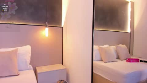 M I A online show from February 5, 2026, 11:59 am