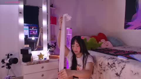 Snapshot of mia_starss chatting on May 19, 2026, 1:22 am Mia online show from May 19, 2026, 1:22 am