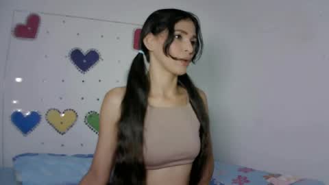 Snapshot of mia_suarez4 chatting on April 26, 2026, 9:23 pm MIA suarez4 online show from April 26, 2026, 9:23 pm