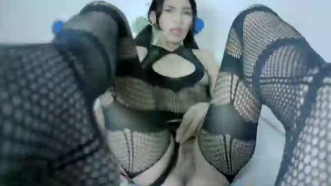 Snapshot of mia_suarez4 chatting on May 27, 2026, 1:35 am MIA suarez4 online show from May 27, 2026, 1:35 am