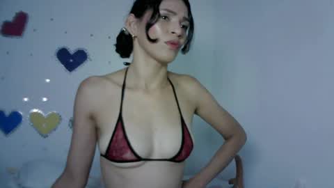 Snapshot of mia_suarez4 chatting on May 28, 2026, 12:41 am MIA suarez4 online show from May 28, 2026, 12:41 am