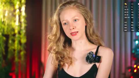 Mia online show from January 8, 2026, 6:54 pm