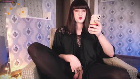 Snapshot of mia_wallase chatting on November 18, 2025, 3:34 am mia_wallase online show from November 18, 2025, 3:34 am