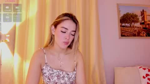 Snapshot of mia_white11 chatting on January 13, 2026, 1:05 pm Mia White online show from January 13, 2026, 1:05 pm