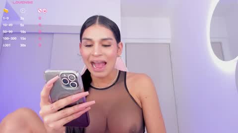     online show from December 17, 2024, 9:17 am