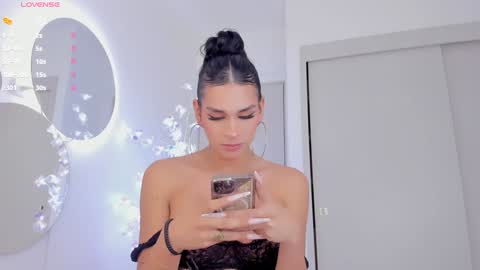     online show from February 3, 2025, 4:46 am