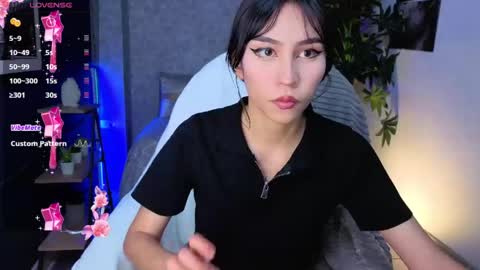 Snapshot of miaa_lee777 chatting on May 21, 2026, 8:38 pm miaa_lee777 online show from May 21, 2026, 8:38 pm