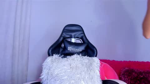 Snapshot of miaa_lovee6969 chatting on December 16, 2025, 11:21 pm miaa_lovee6969 online show from December 16, 2025, 11:21 pm