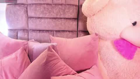 Snapshot of miaa_quinn chatting on December 16, 2025, 2:49 am miaa_quinn online show from December 16, 2025, 2:49 am