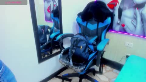       online show from December 20, 2025, 2:13 pm